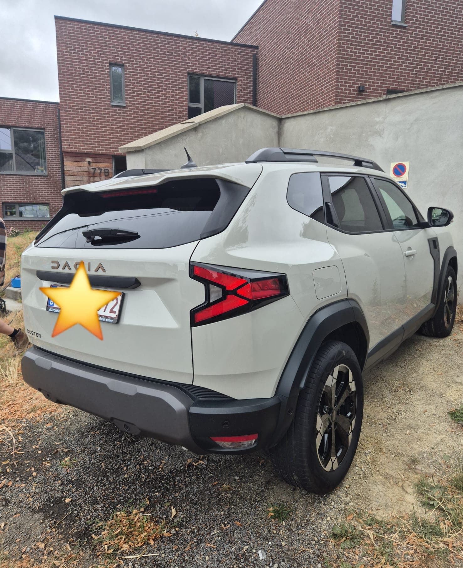 Détail de carrosserie après une intervention automobile